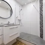 Industriel Proche De Grandlieu, Parking Privatif - Fr-1-306-1324 Ferienhaus *