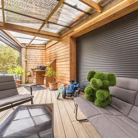 Industriel Proche De Grandlieu, Parking Privatif - Fr-1-306-1324 Ferienhaus *